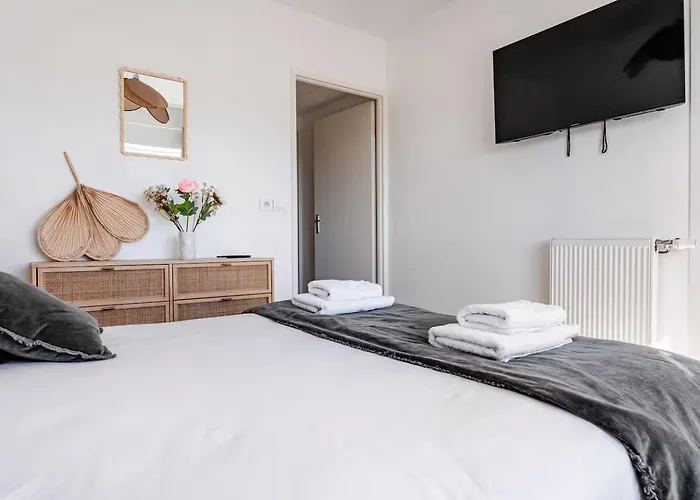 L'echappee - Parking Prive & Grande Loggia Apartment *